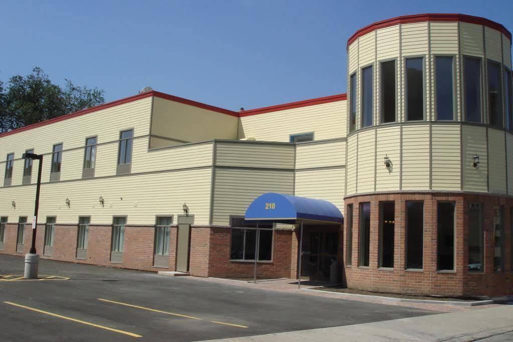 Days Inn By Wyndham Hamilton - Downtown Exteriör bild